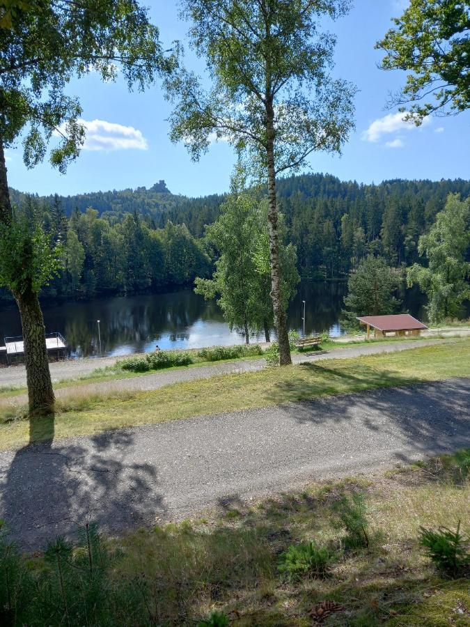 Freizeit- Und Campinganlage Gaisweiher Flossenburg Exterior foto